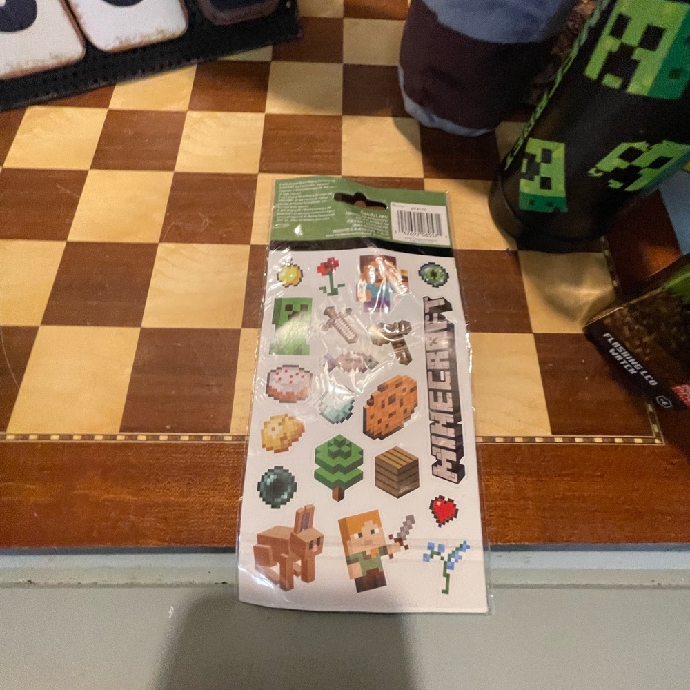 Minecraft bundle - Picture 3 of 15